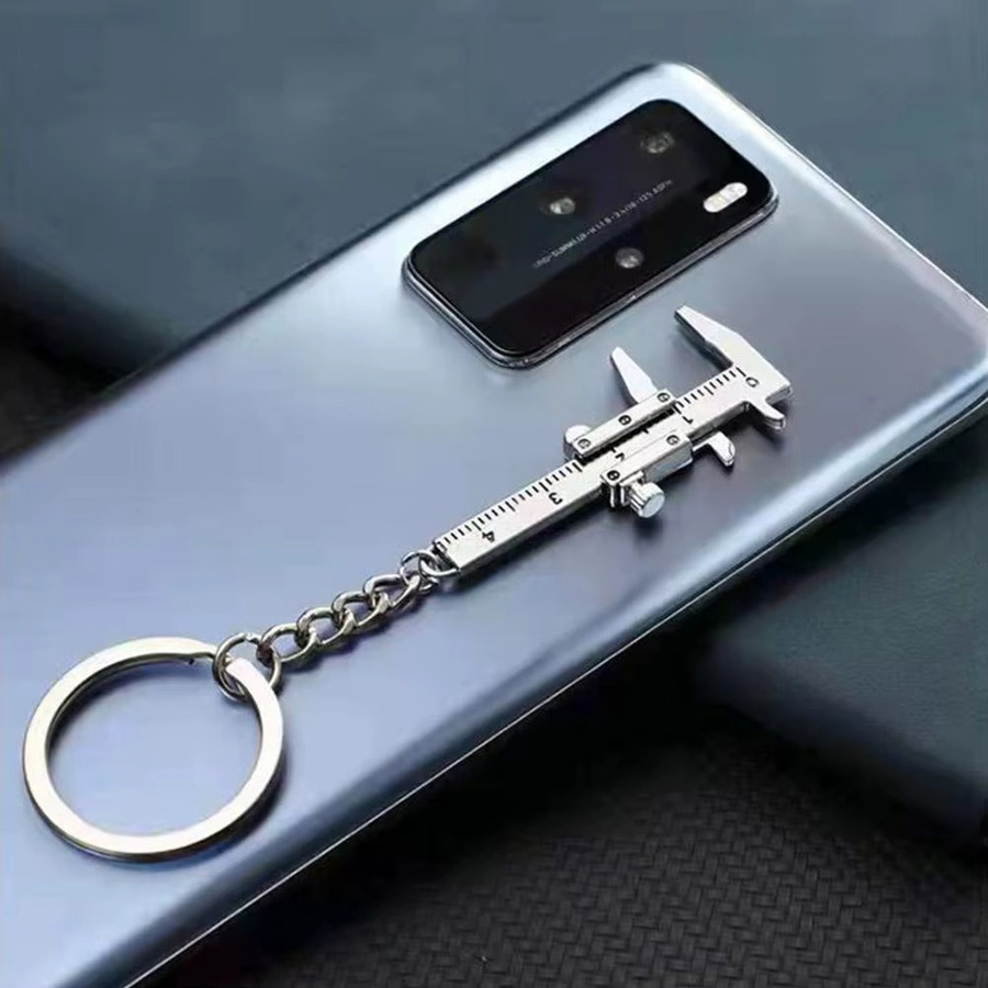 Tragbarer Mini-Messschieber als Schlüsselanhänger aus Metall in Silber - Bild 4