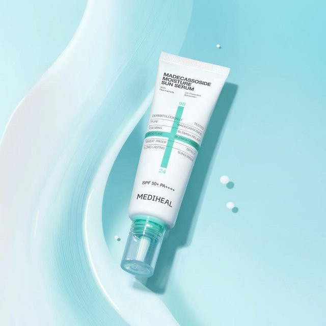 MEDIHEAL Madecassoside Feuchtigkeits-Sonnen-Serum, LSF 50+, 50 ml - Bild 1