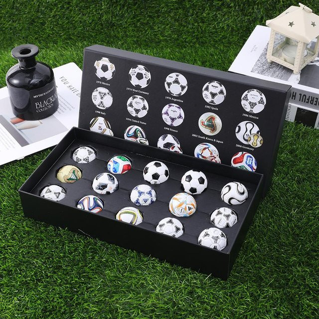 PASSY Mini-Fußballmodell, Simulationsspielzeug, 1-teiliges Set - Bild 1