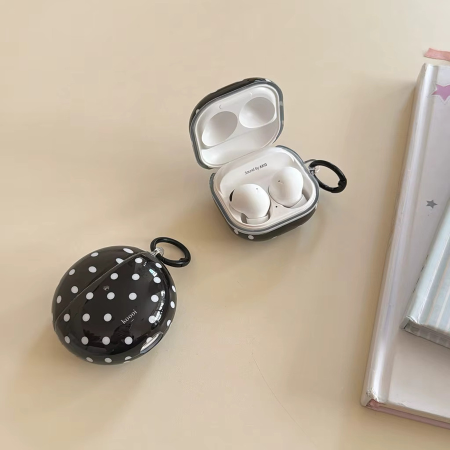 Stoßfeste Kopfhörer-Schutzhülle im koreanischen Stil mit Polka Dots und Haken für Samsung Galaxy Buds 4 Pro, 3 Pro, 2 Pro, FE und Live in Schwarz - Bild 2