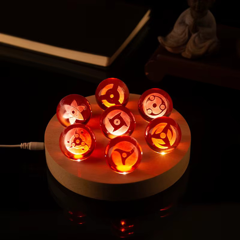 Potdemiel 7-teiliges Anime Sharingan Kristallkugel-Set mit LED-Lichtbasis in Rot für deine Desktop-Dekoration - Bild 1