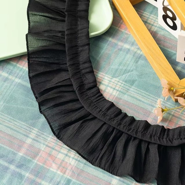 Schwarze Chiffon-Plissee-Spitzenborte mit Rüschen für DIY-Bastelbedarf, Breite: 9-12 cm, Länge: 2 Yards - Bild 1