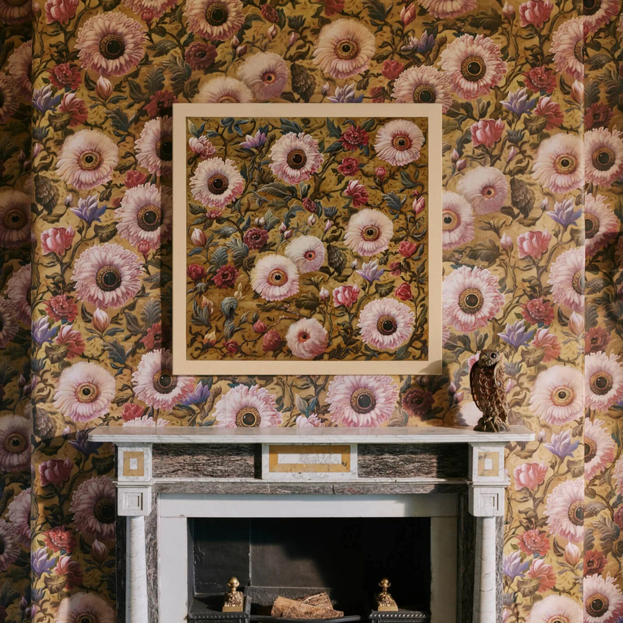 House of Hackney Tapete Apricus Aurelian in Gold und Multicolour mit floralem Art-Nouveau-Design - Bild 1