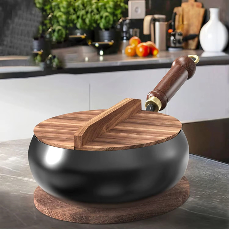 Betuyoo Schmiedeeisenpfanne aus Carbonstahl mit Holzdeckel, Schwarz, Durchmesser: 28 cm, Backofenfest und Induktionsgeeignet - Bild 3