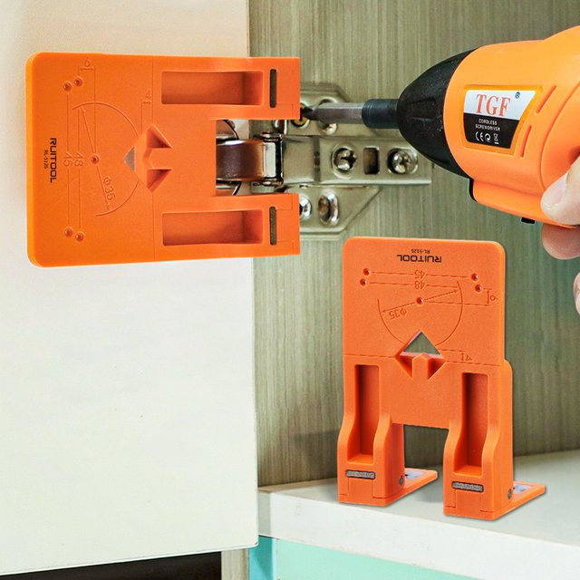 RUITOOL Magnetischer Scharnier-Lokalisierer in Orange aus Kunststoff für Schrank-Scharnier Installationen mit Bohrleitfaden für gerade, mittlere und große Kurven - Bild 1