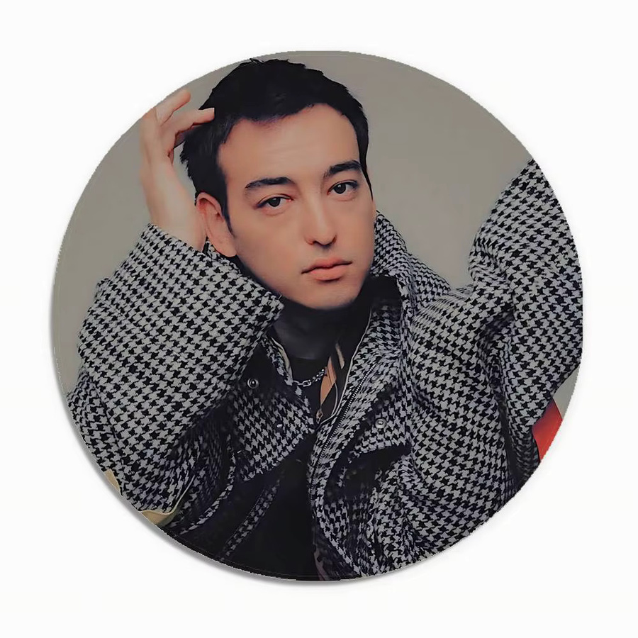 Japan Singer J-Joji Abzeichen, runde Brosche aus Weißblech, bunt - Bild 7