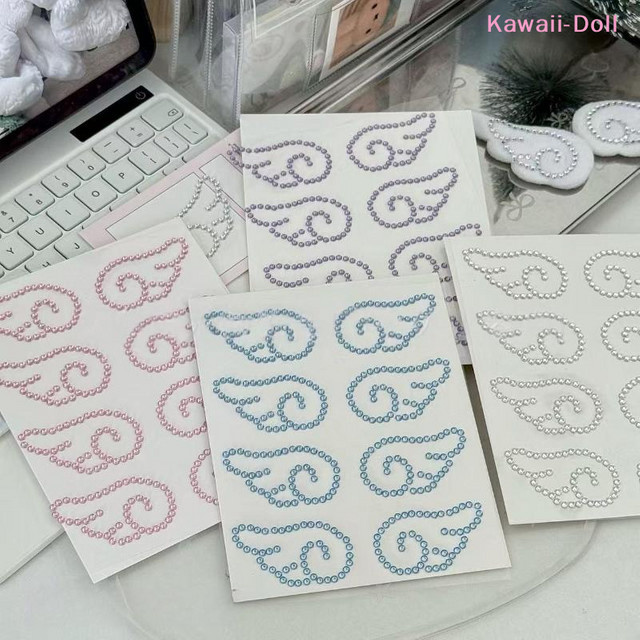 Eelhoe Selbstklebende Engelsflügel-Kristallaufkleber aus 3D-Acryl in Silber für DIY-Dekoration und Basteln - Bild 1