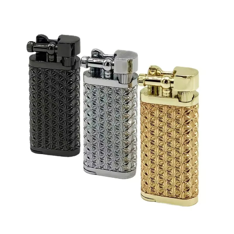 High-End Metall-Feuerzeug mit geneigter Flamme und Butan-Gas in Gold - Bild 2