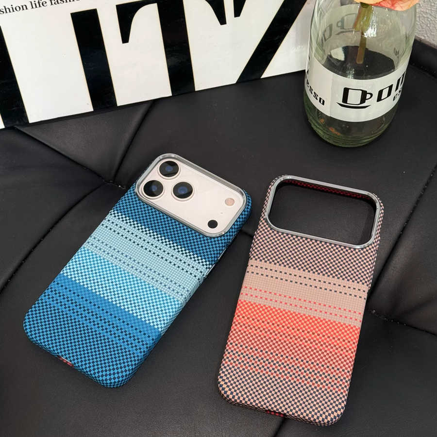 JINHR Stoßfeste Handyhülle aus Aramidfaser für iPhone 13 14 15 16 17 Pro Max Plus in Orange und Multicolour, ultradünne und robuste Schutzhülle im Kohlefaser-Design - Bild 2
