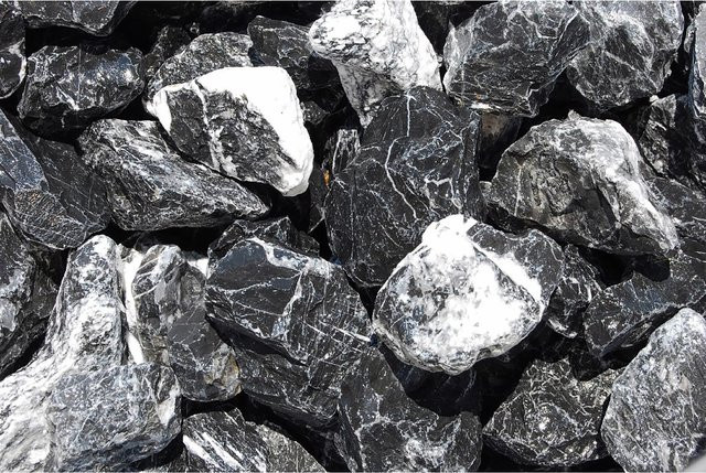 Marmorbruch Schwarz-Weiß in der Körnung 50 - 100 mm, 1000 kg Big-Bag - Bild 1