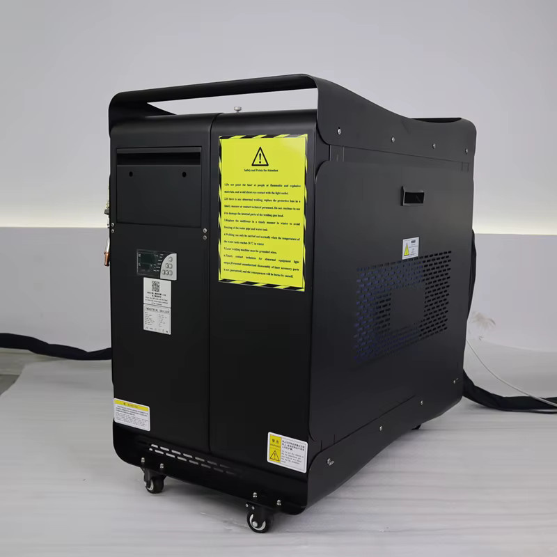 LY Faserlaser-Reinigungsmaschine zur berührungslosen Rost- und Ölentfernung in Schwarz - Bild 2