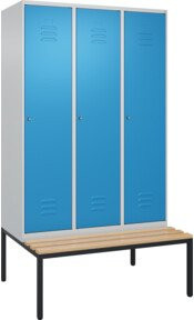 C+P Spind Classic PLUS Garderobenschrank mit Sitzbank, 3 Abteile, B/T/H: 212,0 x 120,0 x 81,5 cm, Zylinderschloss und 4 Garderobenhaken, Buche-Hartholz und Stahl - Bild 1