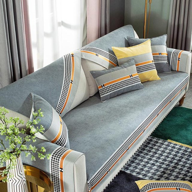 Rutschfester Chenille Sofabezug in Grau für dein Sofa, quadratisch, B/B/H: 70 x 70 x 70 cm - Bild 1