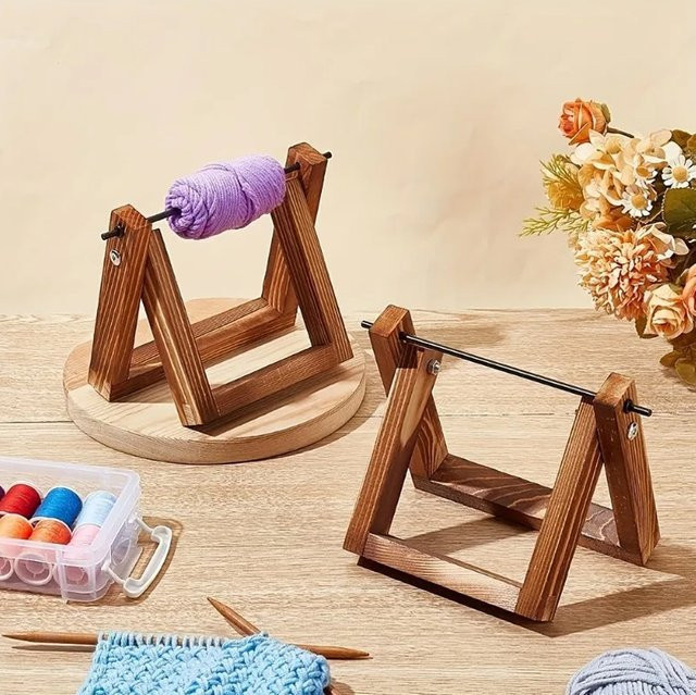 Holz Garnrollenhalter Organizer in Braun für Stricken und Häkeln - Bild 1