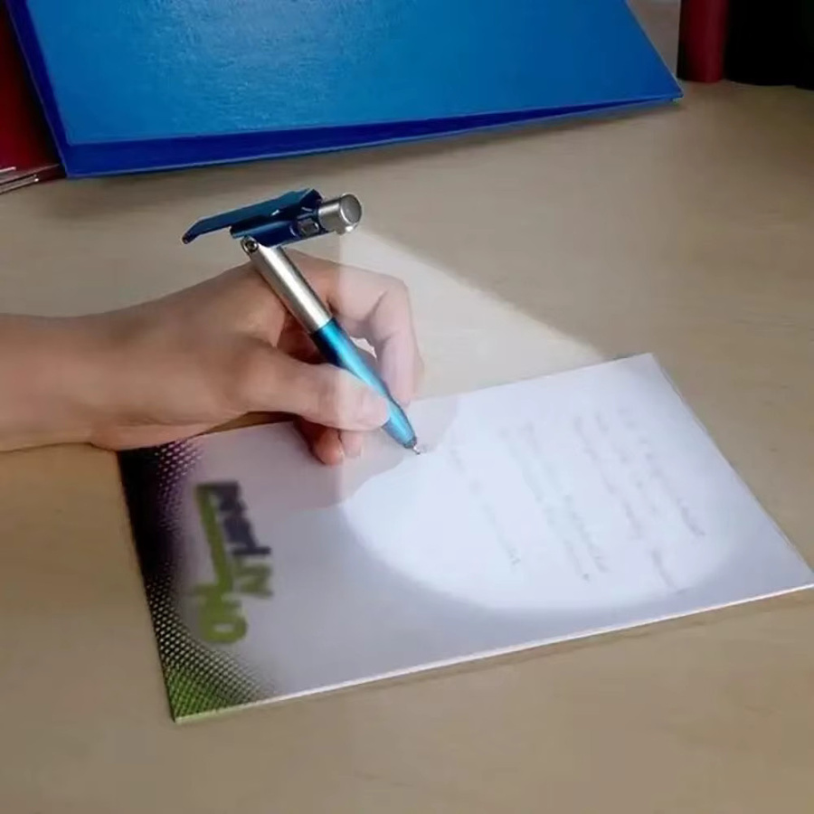 4-in-1 Multifunktionsstift mit LED-Licht und faltbarem Telefonständer, schwarzer Kugelschreiber aus Kunststoff für Büro und Schule - Bild 3
