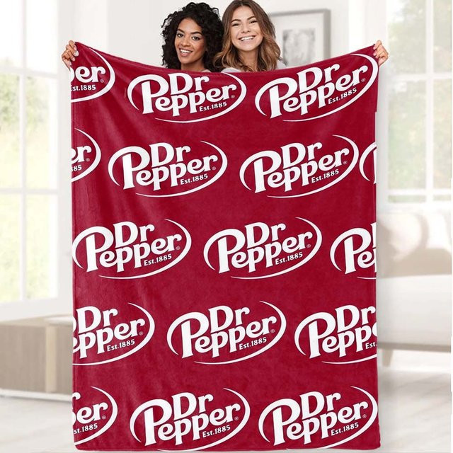 Gemütliche Flanell-Überwurfdecke von Dr. Pepper in Rot - Bild 1