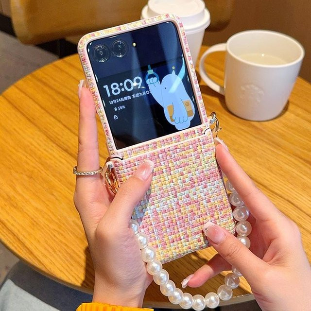 Geflochtene Handyhülle mit Perlenarmband für Motorola Razr 50 Ultra und Razr 60, Multicolour, Harte Abdeckung - Bild 1