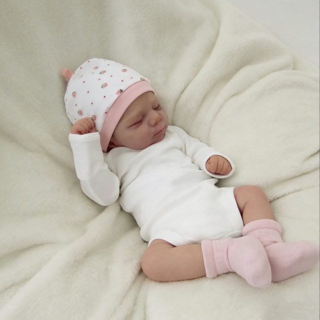 MRB Reborn-Babypuppe Pascale, 18 Zoll, Neugeborenenpuppe - Bild 1
