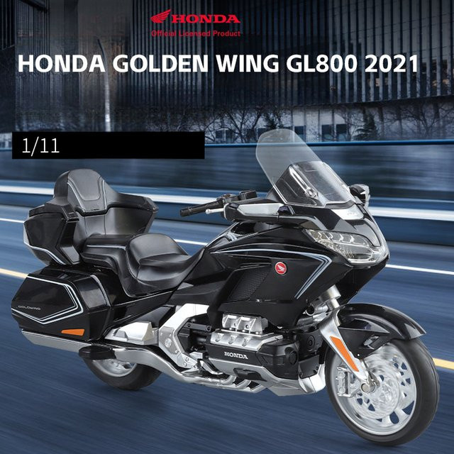 Honda Gold Wing GL800, Modellmotorrad, 1:11, mit Licht und Sound - Bild 1