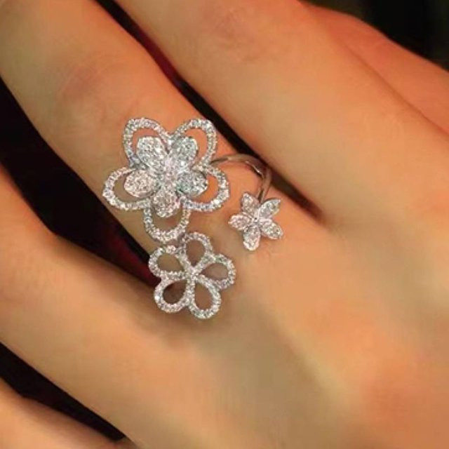 Huitan Ring, blumenförmig, Silber, Zirkonia, Damen - Bild 1