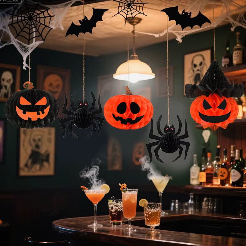 ZQNYCY 8er Set Halloween Wabenbälle aus Papier mit Spinne und Kürbis Motiven in Orange und Schwarz zur Dekoration für Innen und Außen - Bild 3