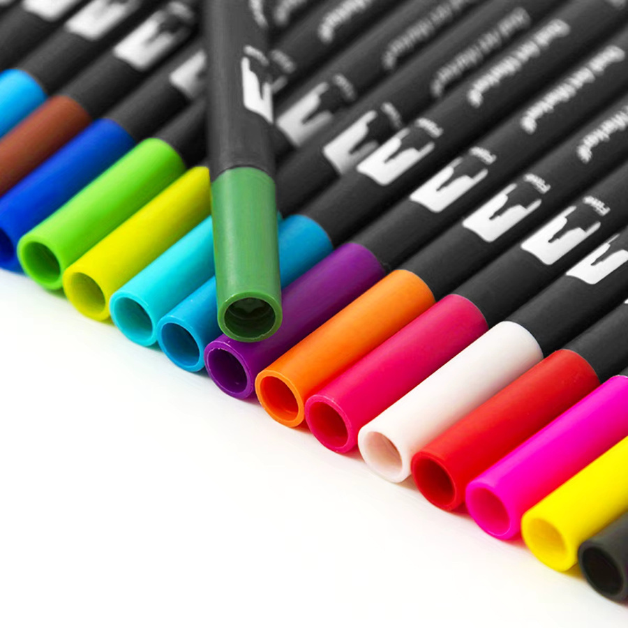 Marker Set mit Doppelspitze in Multicolour für Skizzen, Graffiti und Aquarell-Malerei - Bild 2