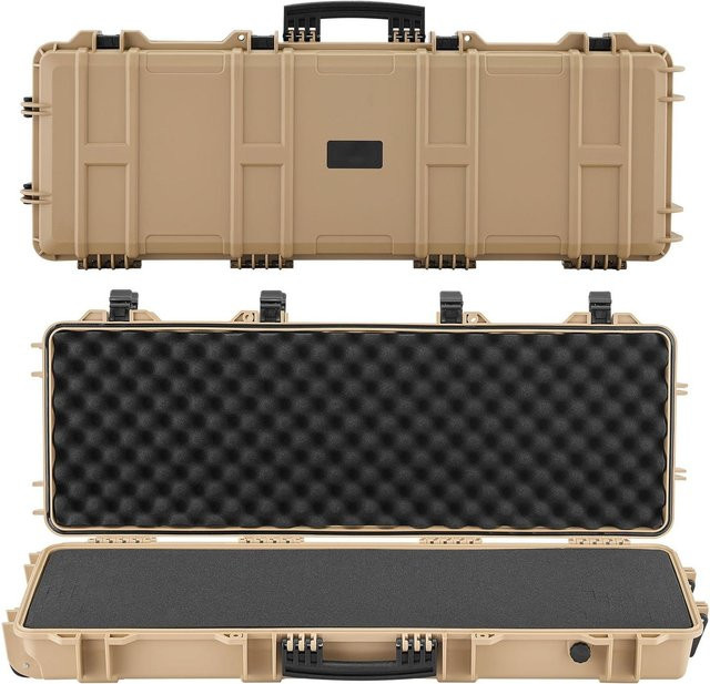 Wasserdichter und staubdichter Gewehrkoffer von Buying Solutions, MB in Beige mit Rollen und abschließbarem Kunststoffgehäuse sowie vorgeschnittenem Schaumstoff - Bild 1