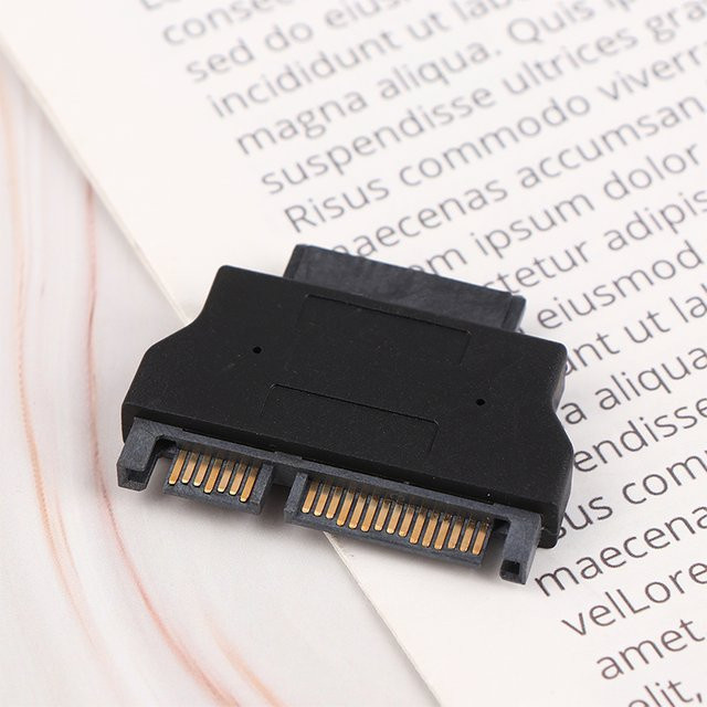 Slimline SATA Adapter 22-Pin Stecker auf 13-Pin Buchse in Schwarz - Bild 1