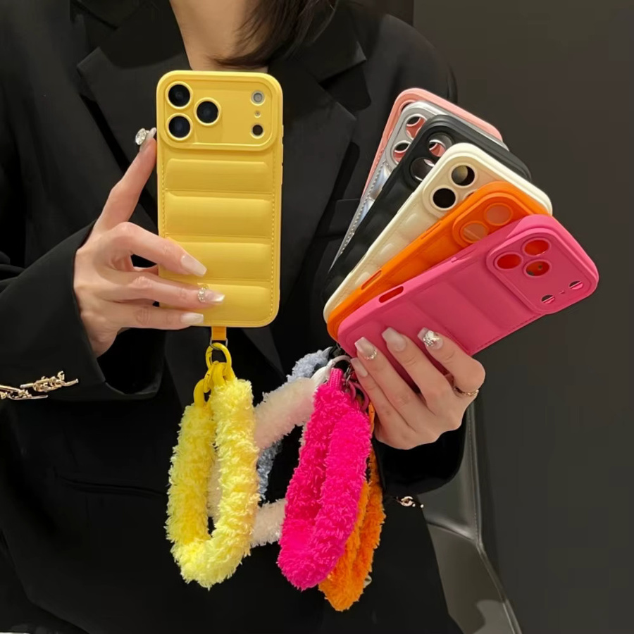 Loobival Luxuriöse Daunenjacken-Plüschhülle mit Handgelenkschlaufe für iPhone, Farbe: Silber - Bild 3