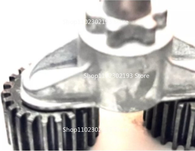 2er-Set Kärcher Getriebe aus Metall und Kunststoff für K1 K2 K3 Serie Hochdruckreiniger Ersatzteile in Silber - Bild 1