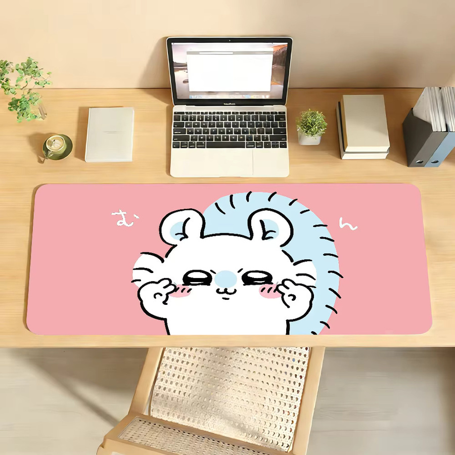 Chiikawa Mauspad Momonga und Usagi Design in Pink, rutschfest und wasserdicht für Gaming und Büro - Bild 2