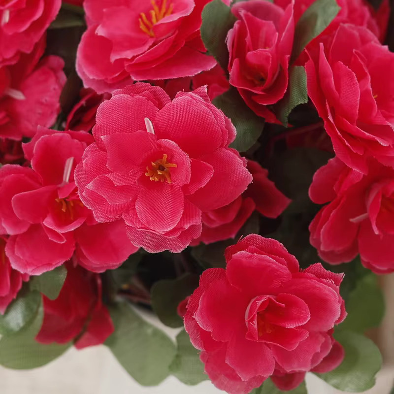 Künstlicher Rosenstrauß von Kahaul in Rot und Lila, UV-beständige Kunstblumen im Azaleen-Stil für die Gartendekoration und als Tischdekoration - Bild 2