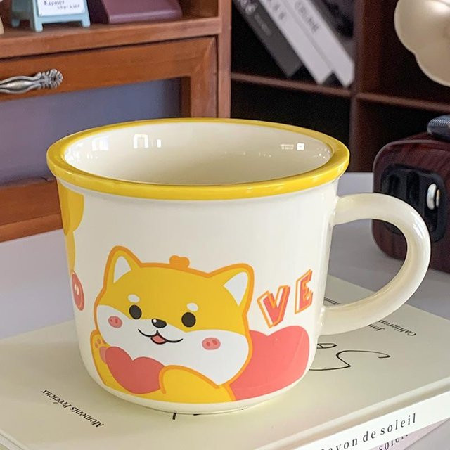 Kreative Keramiktasse mit Löffel von Yiran toy 1 in Weiß, 301-400ml - Bild 1