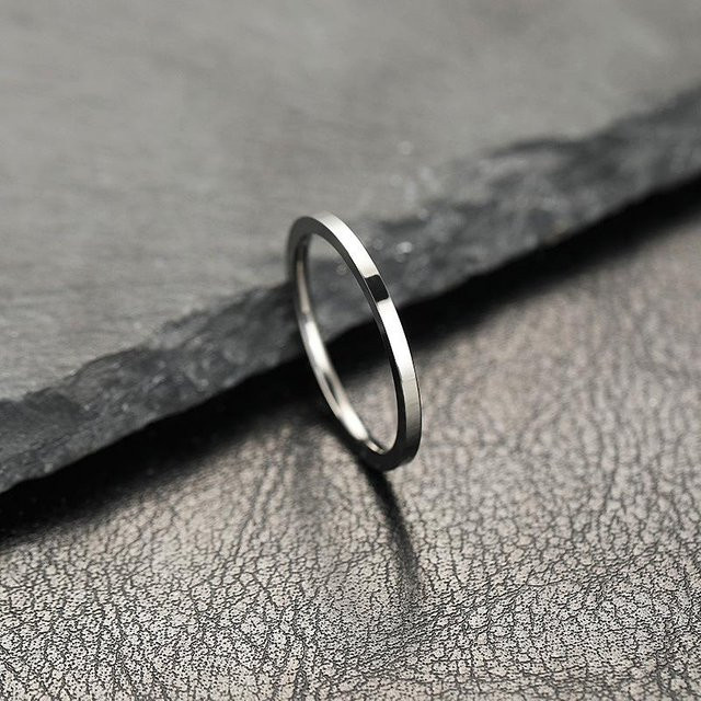 Edelstahlring, silber, 2 mm, Unisex - Bild 1