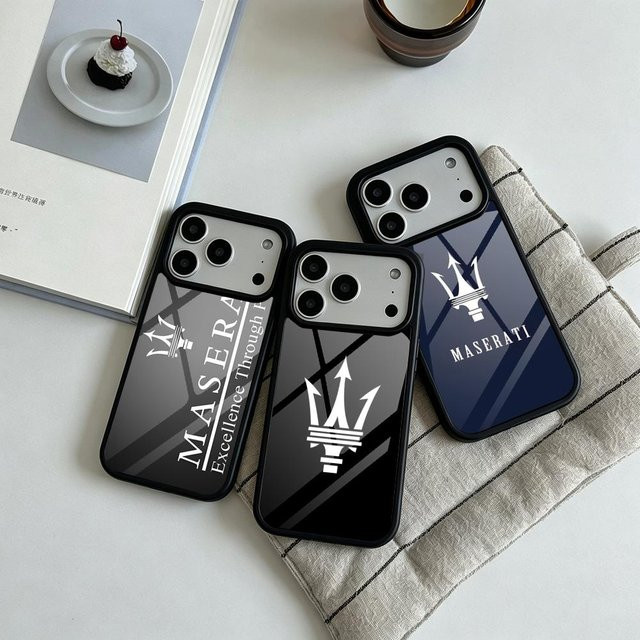 M-maseratis Sportwagen Handyhülle aus Silikon und PC+TPU für iPhone Modelle in Schwarz - Bild 1