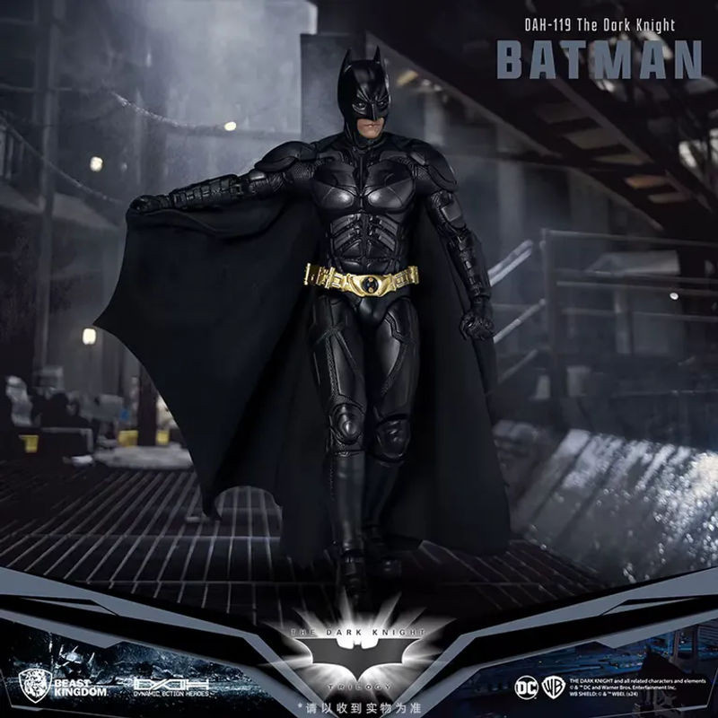 Beast Kingdom DC Batman Bell Keaton Actionfigur in Schwarz - Bild 1