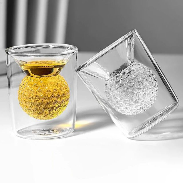 LOULONG Golfball-Gläser Set aus Glas, 2 Stück doppelwandige Schnapsgläser für Whisky oder Espresso, transparent, 50 ml pro Glas - Bild 1
