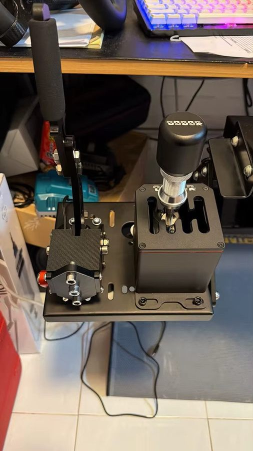 USB Simulator Schalthebel für PC Rennspiele H-förmiger sequenzieller Schalthebel in Schwarz für Logitech und Thrustmaster T300RS/GT Lenkräder - Bild 2