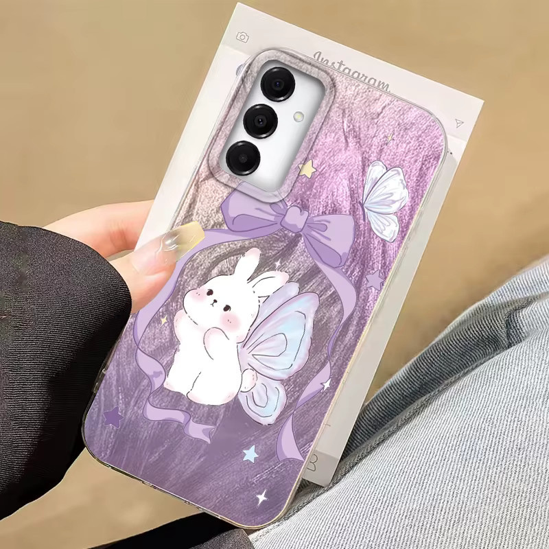 Lila Handyhülle mit Cartoon Kaninchen Design für Samsung Galaxy Modelle A14 A25 A26 A34 A35 A36 A54 A55 A56 S21 S22 S23 S24 S25 Plus FE Ultra - Bild 2