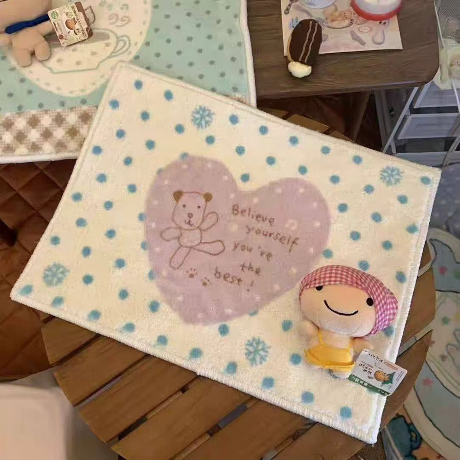 VIKAMA Heilbär-Teppich in Weiß, rechteckig und maschinenwaschbar für Wohnzimmer, Schlafzimmer oder Flur - Bild 2