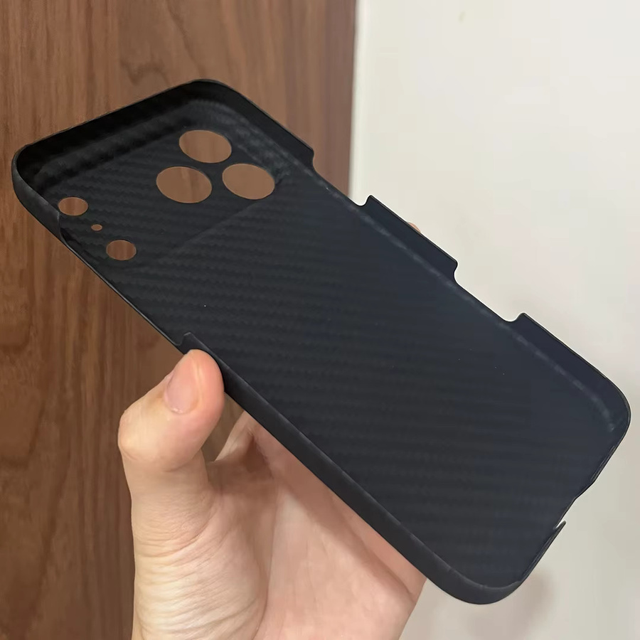Aramid Carbon Faser Schutzhülle für iPhone 12 bis iPhone 17 Pro Max in Schwarz - Bild 2
