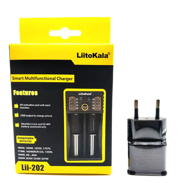 LiitoKala Smart-Ladegerät für 18650 21700 26650 Li-Ion LiFePO4 Ni-MH AA AAA Akkus in Schwarz - Bild 2