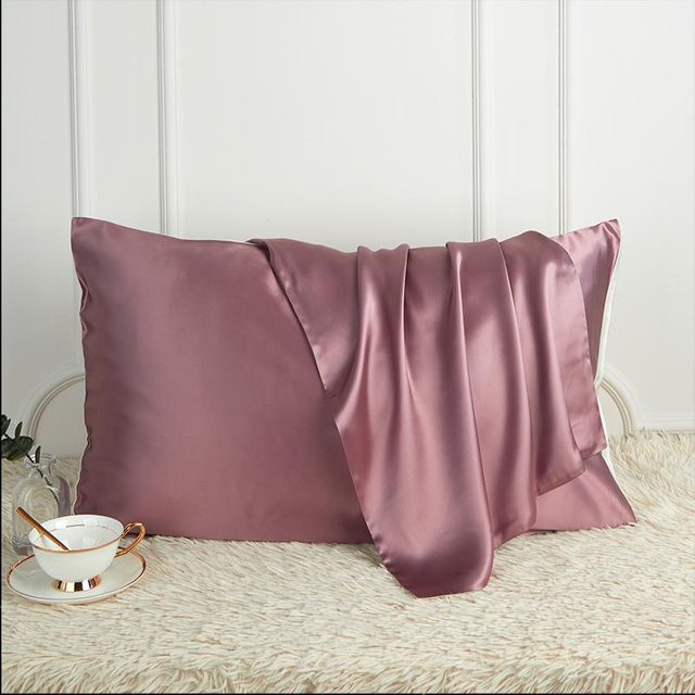 Natürlicher Maulbeerseide Kissenbezug aus Seide und Lyocell, Pink, B/H: 48 x 74 cm - Bild 1