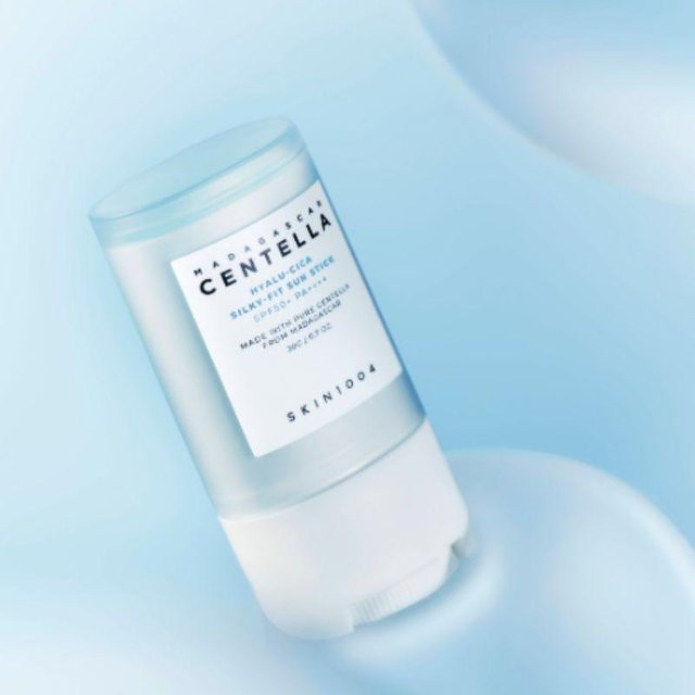 SKIN1004 Hyalu-Cica Silky-Fit Sonnenschutz-Stick, 20g, LSF 50+ - Bild 1