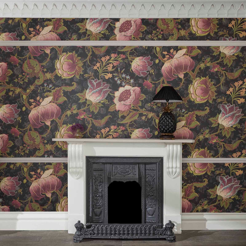 House of Hackney Tapete Meliora Noir in Schwarz und Multicolour mit floralem Botanik-Design - Bild 2