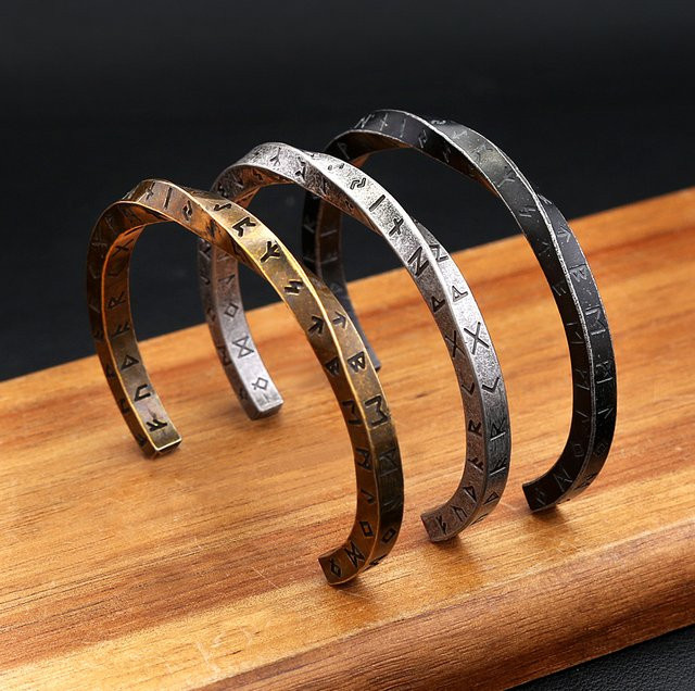 Armband TOGA PULLA, Edelstahl, Silber, Unisex - Bild 1