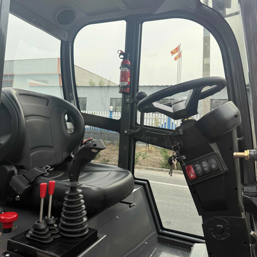 CE-zertifizierter Diesel-Radlader nicosail als Teleskop-Armlader mit Kabine und 2000 kg Traglast - Bild 3