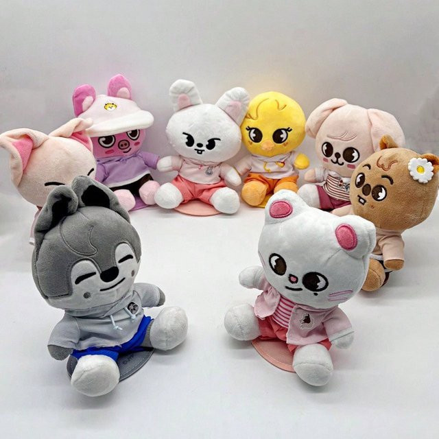 SKZOO Straykid Cartoon-Anime-Plüschtier, mit magnetischer Saugfunktion - Bild 1