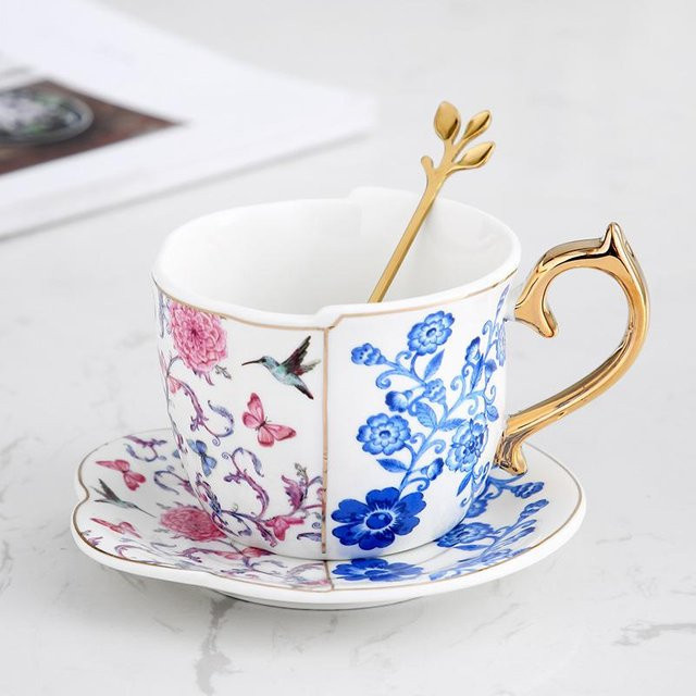 Kaffeetasse mit Untertasse aus Keramik im nordischen pastoralen Stil von Yiran Furniture, Schwarz und Gold, 250 ml - Bild 1