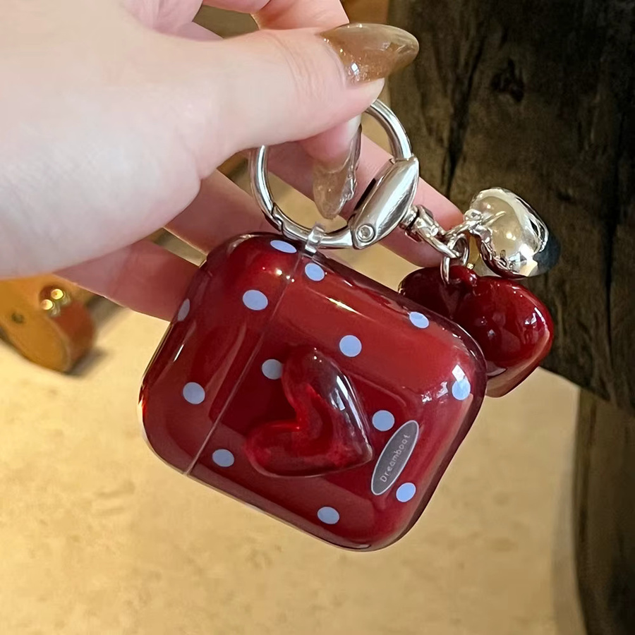 Meetsweet Schutzhülle für AirPods und AirPods Pro mit 3D Red Love Heart Design und Schlüsselanhänger, Farbe: Rot - Bild 3